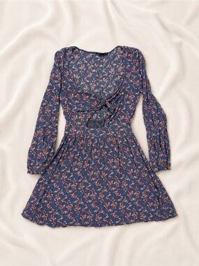American eagle cutout front dress summer size MEDIUM